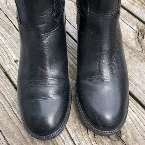 Tory Burch Claremont Quilted Black Boot Size 6 - Picture 2 of 8